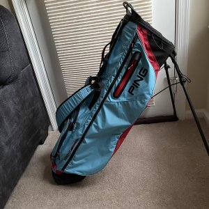 Ping Craz-e-lite bag (preowned)