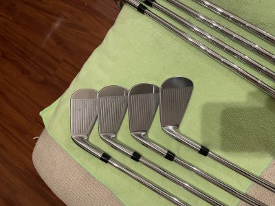 Mizuno JPX 850 Forged 4-GW (8 clubs total)
