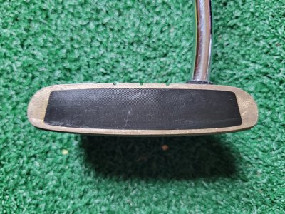 Odyssey Rossie II Bronze w/ new Super Stroke Grip