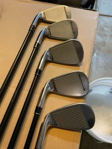 TaylorMade RSi 1 Irons 6-PW RH R-Flex Graphite Shafts 