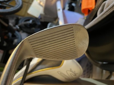 Cleveland Tour Action 900 Gunmetal 52 degree Sand Wedge 35.5 in Steel Shaft