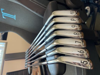 T200 48-5 / Vokey SM8 56/60 / TS2 5 wood