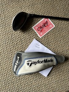 TaylorMade Sim Max 4 hybrid rescue