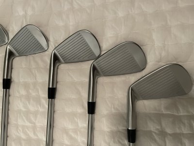 Mizuno Pro 221 4-pw w/ Nippon modus 115x shafts(+1/2”)