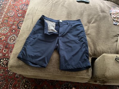 Under armor heat gear shirts, 36