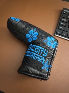 Scotty Cameron Blade Putter Cover (2019 Lights Out Luau special release)