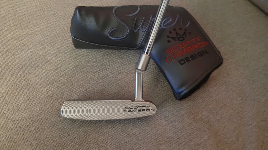 Scotty Cameron Super Select Newport