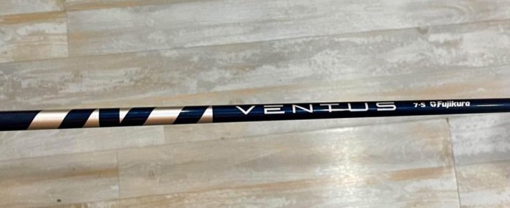 TaylorMade SIM 2 Driver w/ Ventus Blue Velocore Shaft