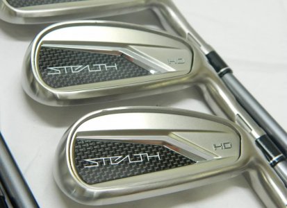 TaylorMade Stealth HD Iron Set 5-PW Stiff Flex Irons! Great Condition!