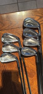 Wilson Staff D9 Forged 4-PW