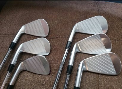 Srixon Z585 Iron Set 