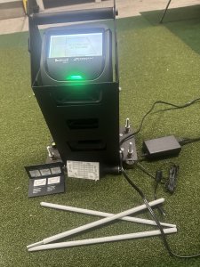 Bushnell Launch Pro + Shank Tank + Accessories